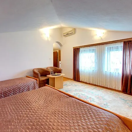 Konak * Mostar